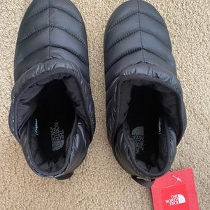 The North Face Thermoball Traction Booties